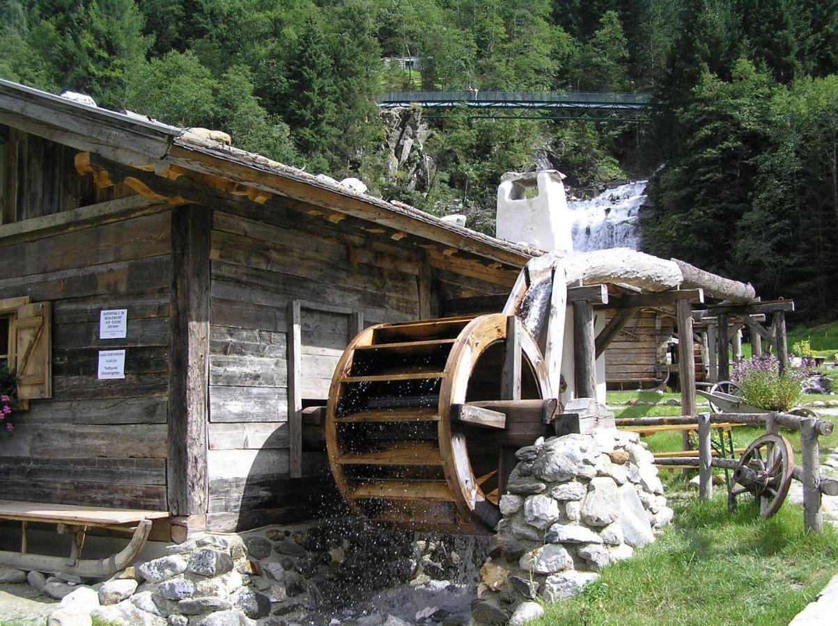 Отель Alfaierhof-Bergheimat Гшниц Экстерьер фото