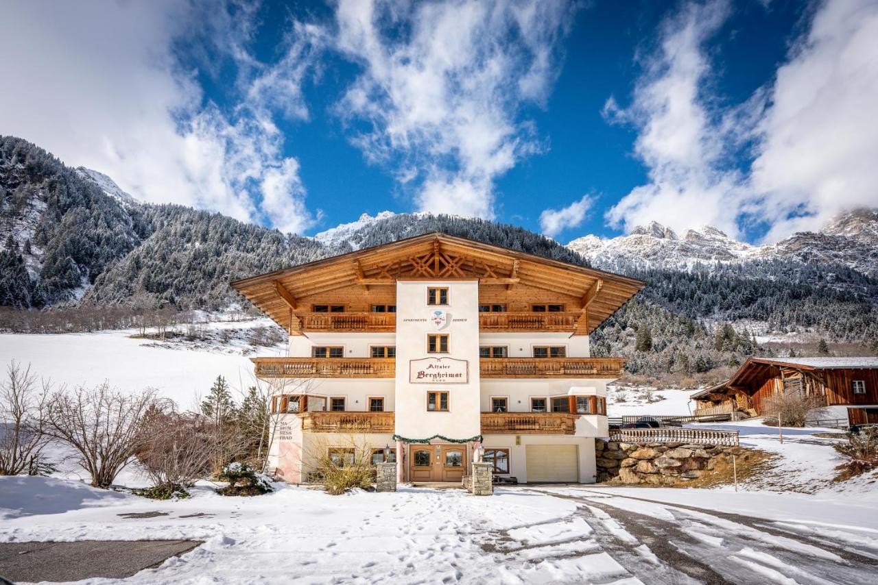 Отель Alfaierhof-Bergheimat Гшниц Экстерьер фото
